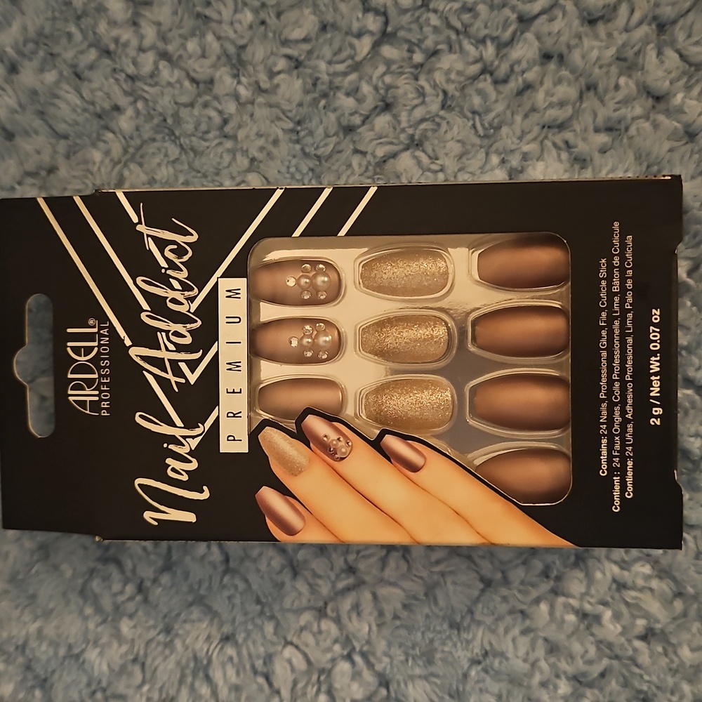 Ardell Nail Addict Premium Designer Nails